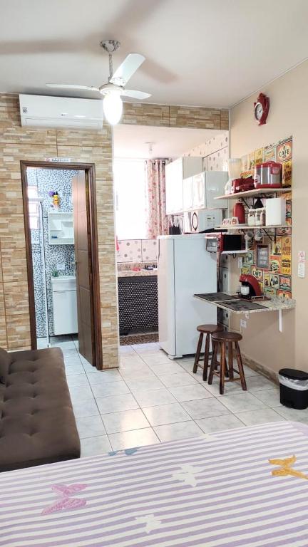  Apartamento Ubatuba - Praia grande - 200m da praia