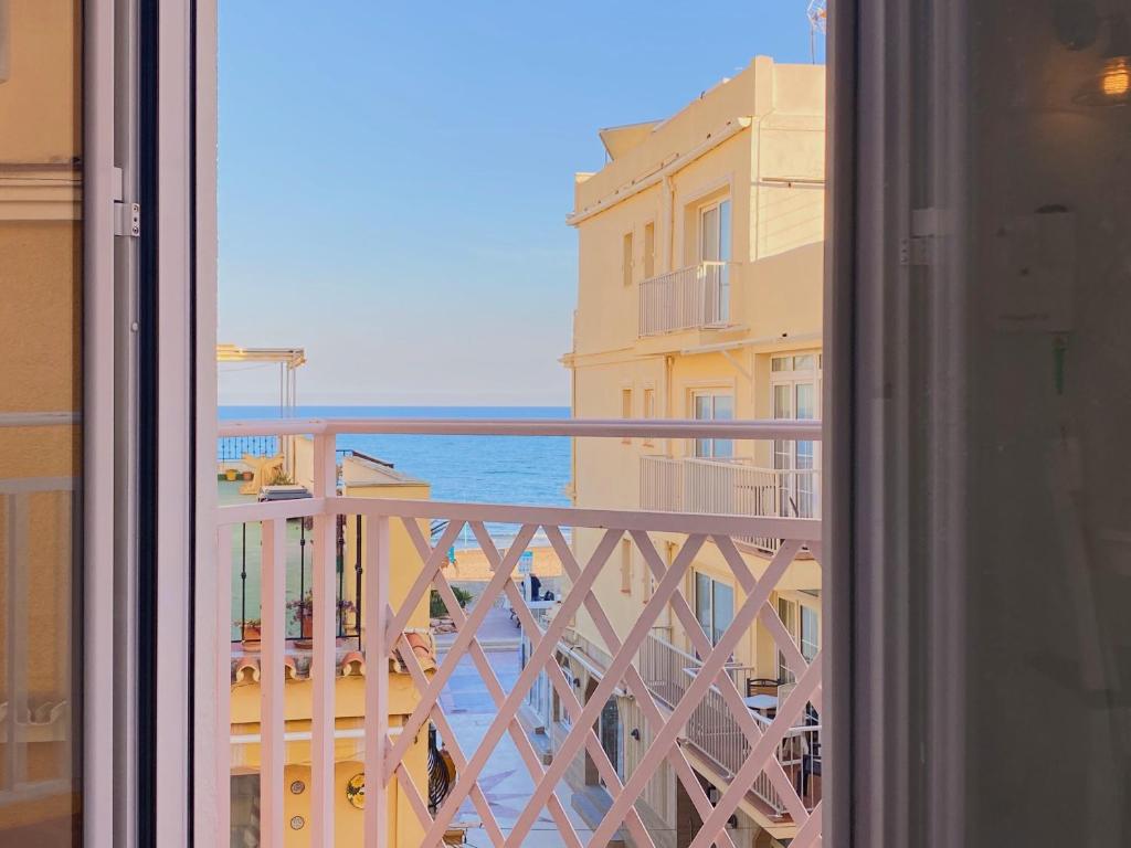 Apartamento Carihuela Las Pirámides