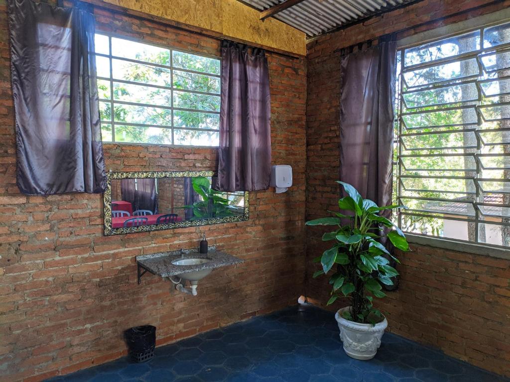  Pousada Recomeço da paz - Antiga Pousada Araucária