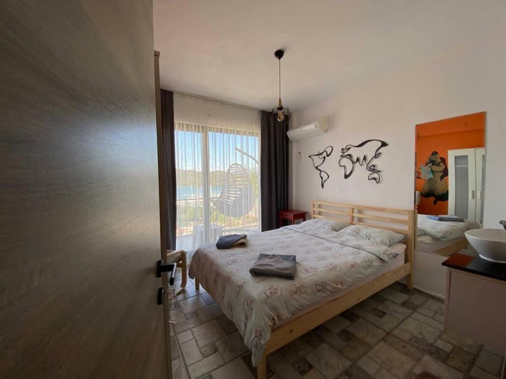 Postel nebo postele na pokoji v ubytování El Camino Hostel & Pub