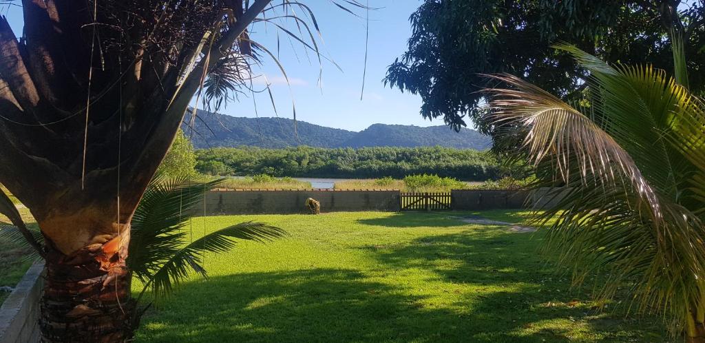  Pousada Praia do Araçá