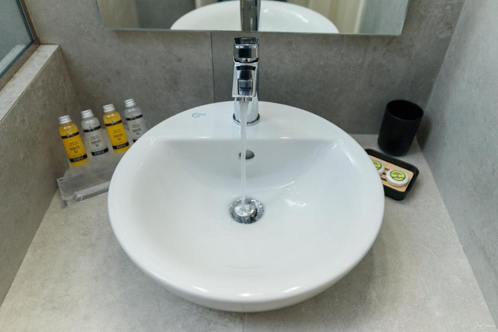 Un baño de Alkionides Hydra
