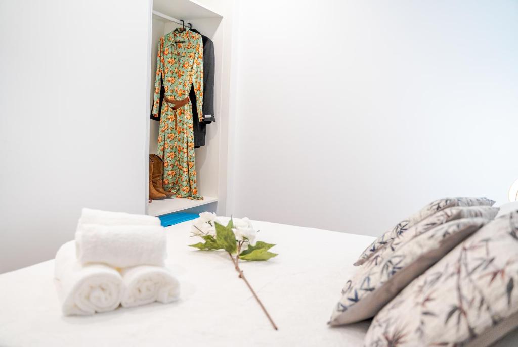 Posteľ alebo postele v izbe v ubytovaní Expoholidays-Apartamentos Almería Centro PARKING gratis