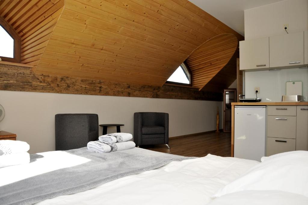 Lipowe Wzgórze Limanowa - Quadruple Room With Mountain View