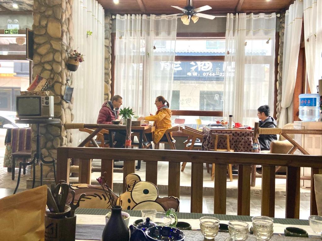 Ospiti di Zhangjiajie Highlights Guesthouse