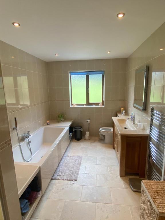 Laurel Bank - Habitación Gemela Con Baño Externo Privado