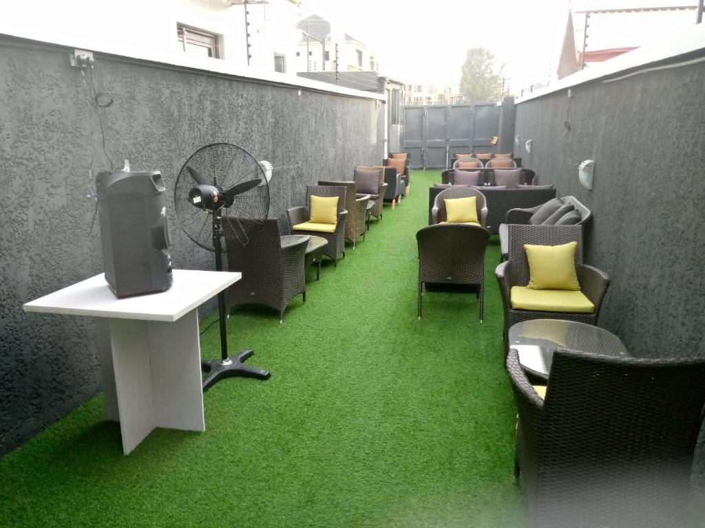 Posezení v ubytování Ocean Park Hotel,Lekki phase 1