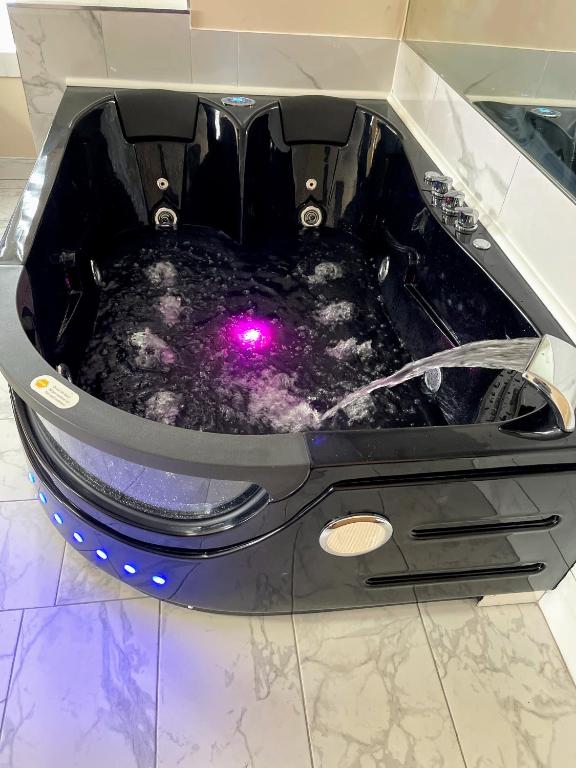 Falls Lodge & Suites - Resim 21