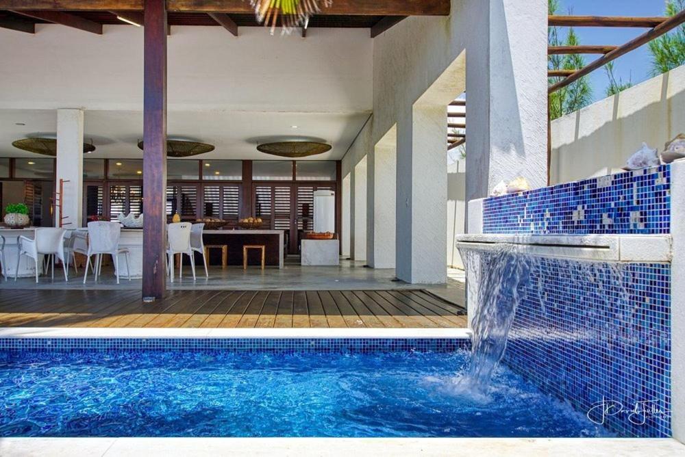  Casa Fantástica na Beira Mar de Jacumã - Natal/RN