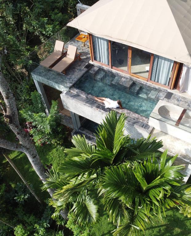 Zahrada ubytování Aarunya Nature Resort - Kandy