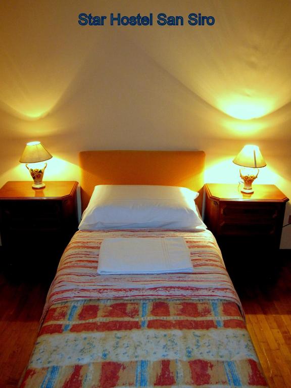 Postel nebo postele na pokoji v ubytování Star Hostel San Siro Fiera