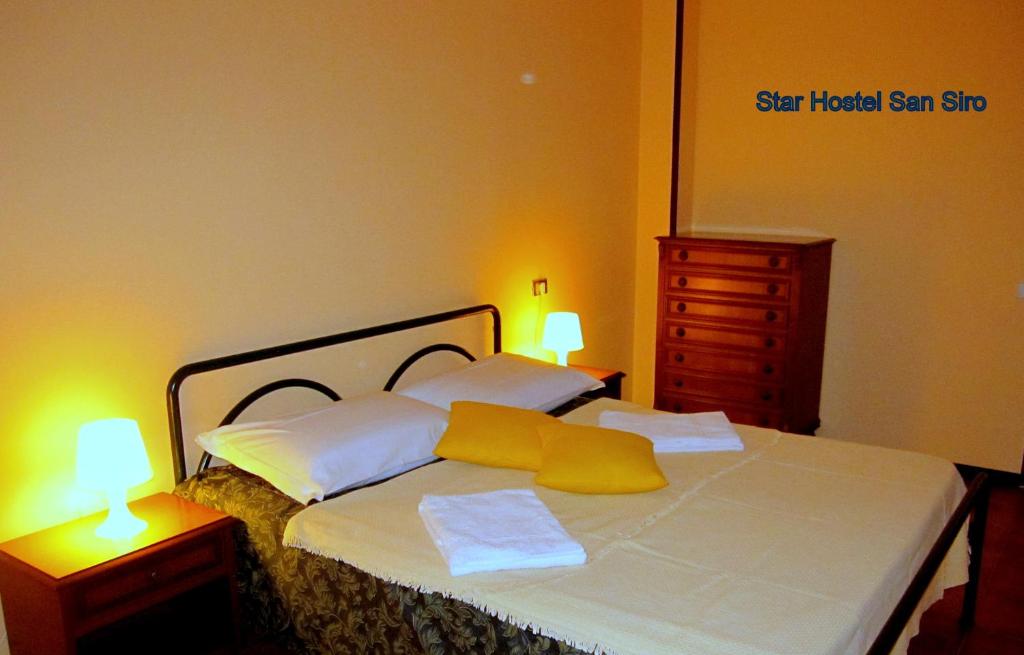 Postel nebo postele na pokoji v ubytování Star Hostel San Siro Fiera