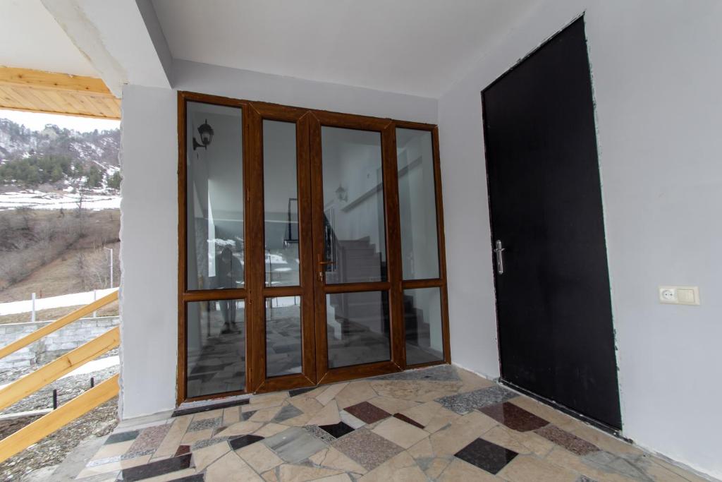 Fotografie z fotogalerie ubytování Katos Guesthouse Mestia v destinaci Mestia