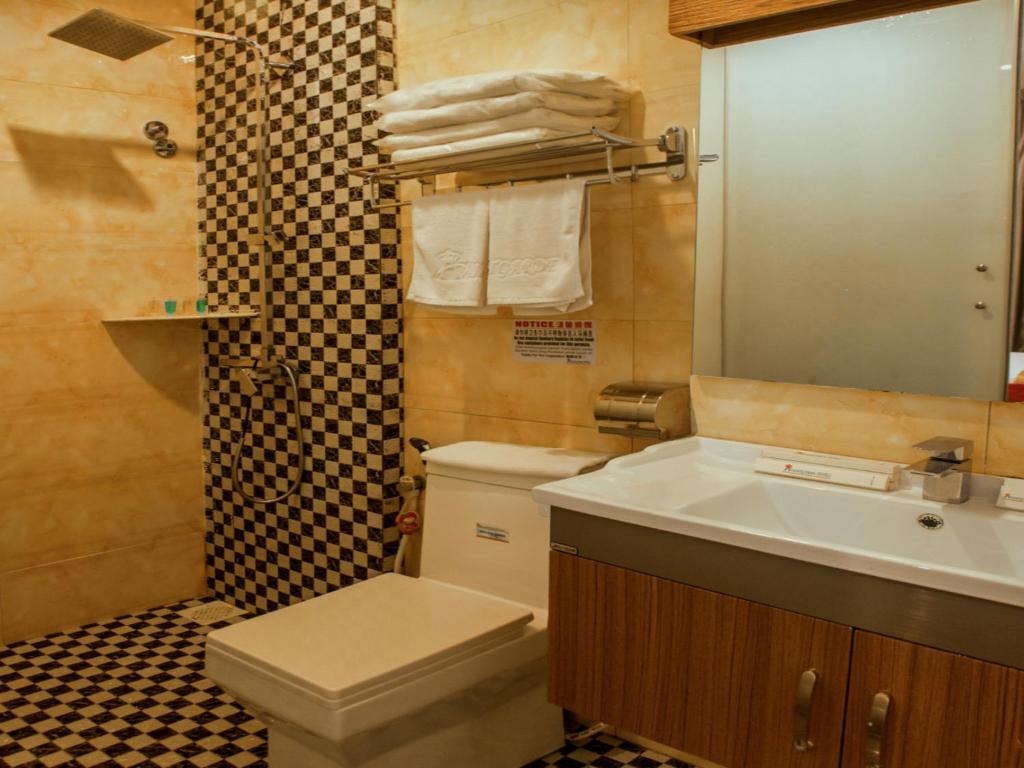Koupelna v ubytování Avantgarde Hotel