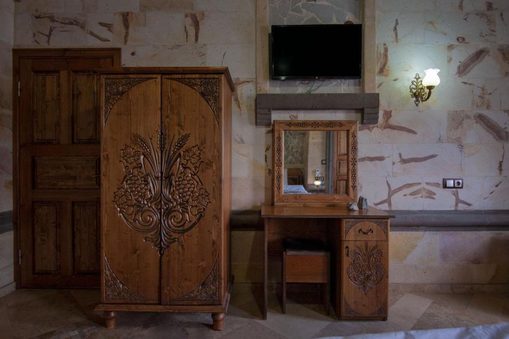 Peace Stone House - 19