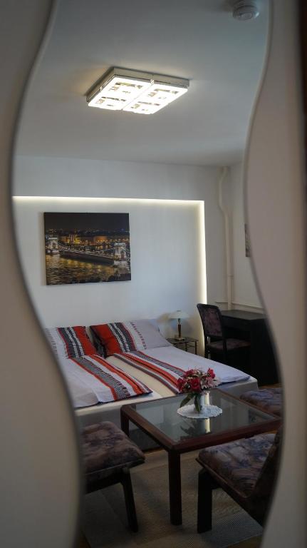 Posedenie v ubytovaní Apartment Sinkó - FREE GARAGE PARKING, central, 2 bedrooms 4 single beds, flexi check-out