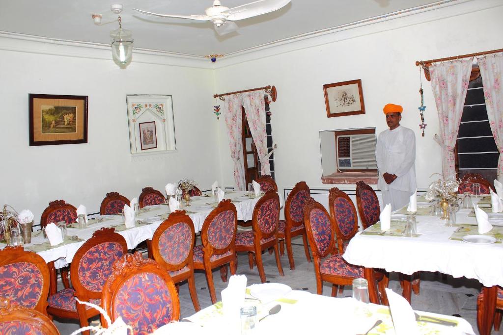 Restaurace v ubytování Hotel Pushkar Palace