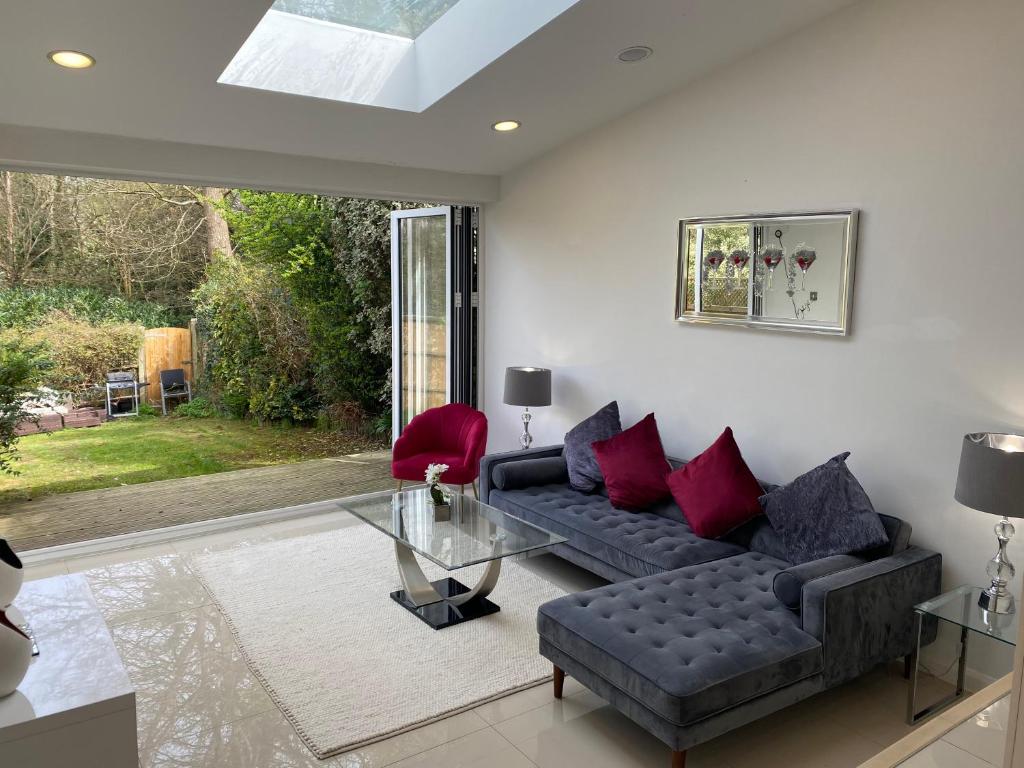 Exclusive Weybridge Home ウェイブリッジ 21年 最新料金 Exclusive Weybridge Home ウェイブリッジ 21年 最新料金