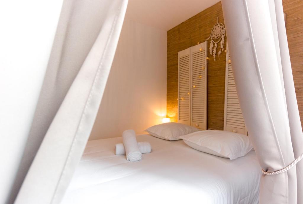 Au Bourg Neuf - Twee Slaapkamers Appartement