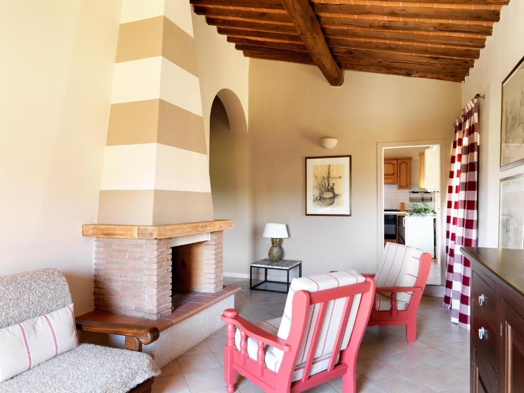 A seating area at Agriturismo Piettorri