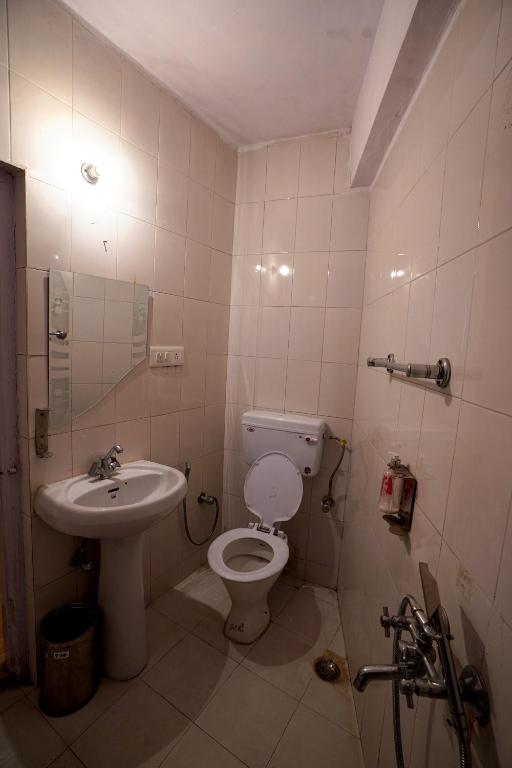 Koupelna v ubytování Hotel Atithi Mall Road
