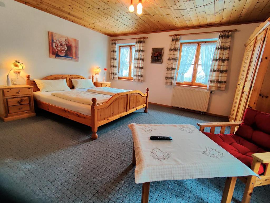Pension Berg&Bleibe Wertach - Habitación Doble Con Baño Privado