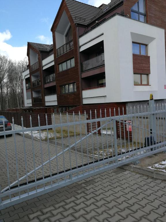 Apartament Jelenia Góra - Cieplice - Wohnung Mit Balkon