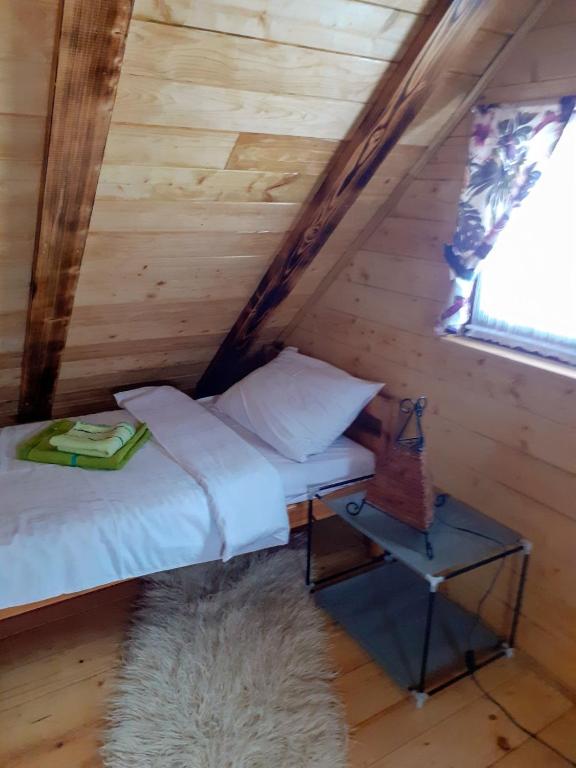 Postel nebo postele na pokoji v ubytování Domacinstvo Zaric