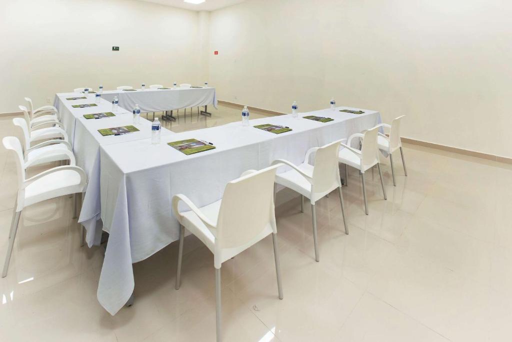 Restaurace v ubytování Sleep Inn Queretaro
