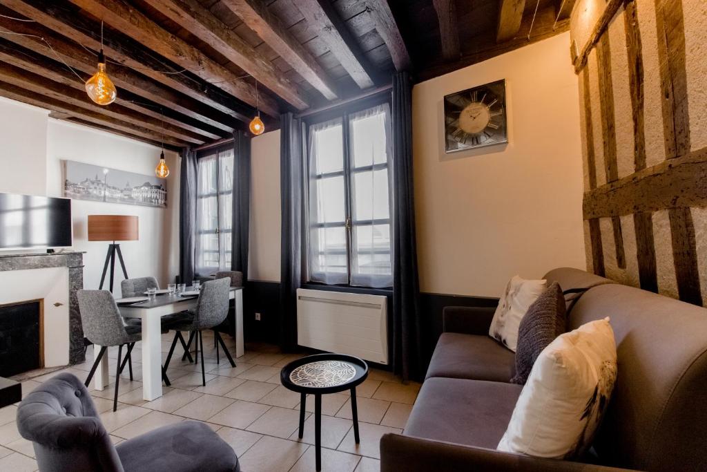 Au Bourg Neuf - Luxe Appartement