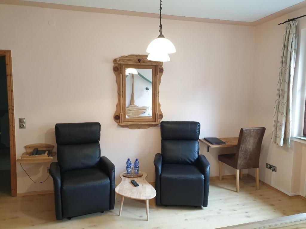 Posezení v ubytování Hotel Altstadtwiege