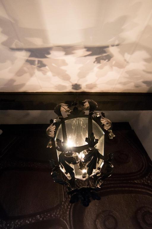 Hotel Trash Deluxe - Resim 34