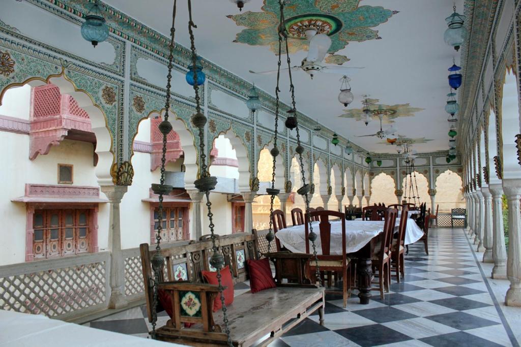 Restaurace v ubytování Jagat Palace