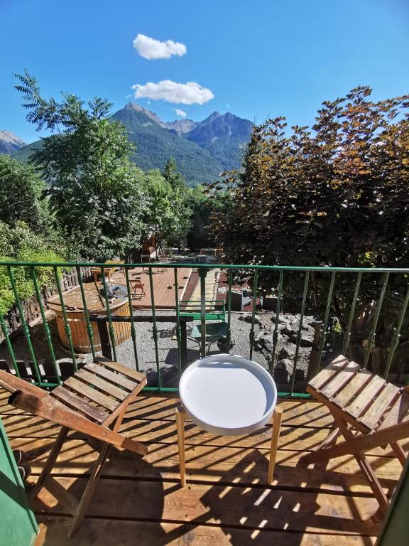 Nespecifikovaný výhled na hory nebo výhled na hory při pohledu z bed and breakfast