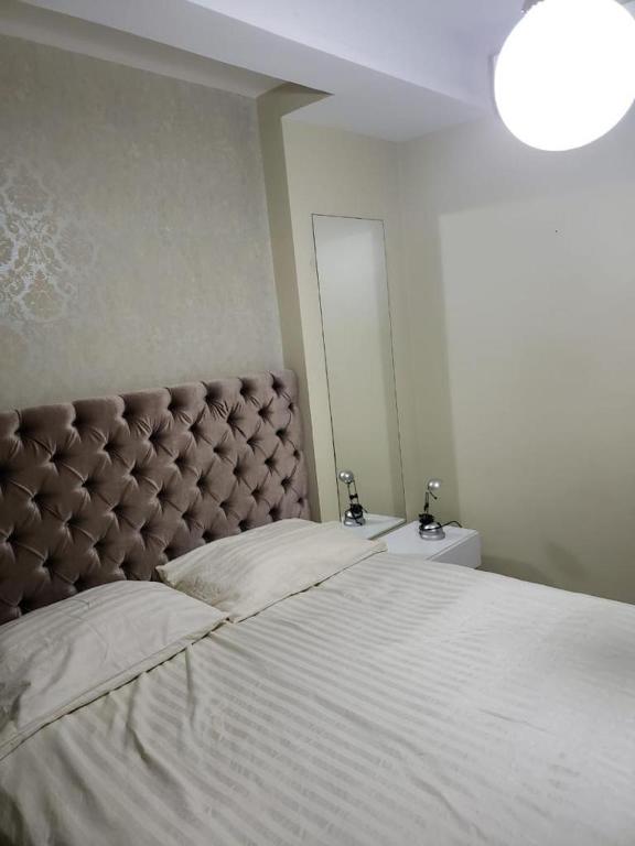 APTO - MELHOR LOCALIZAÇÃO DE BOA VIAGEM - 3/4  APTO - MELHOR LOCALIZAÇÃO DE BOA VIAGEM - 3/4