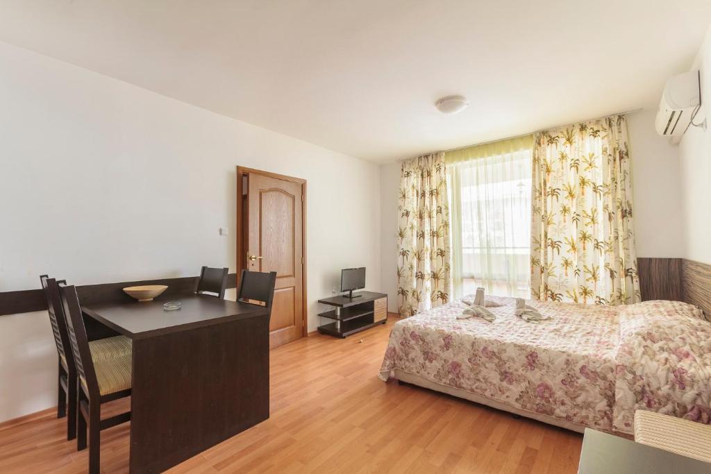 Postel nebo postele na pokoji v ubytování Guest Apartments Co Morenia