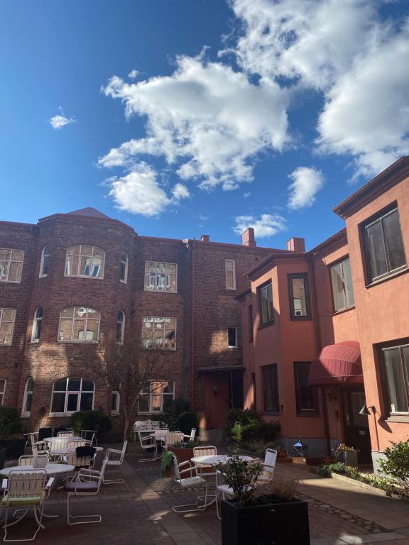 Budova, kde se hotel nachází
