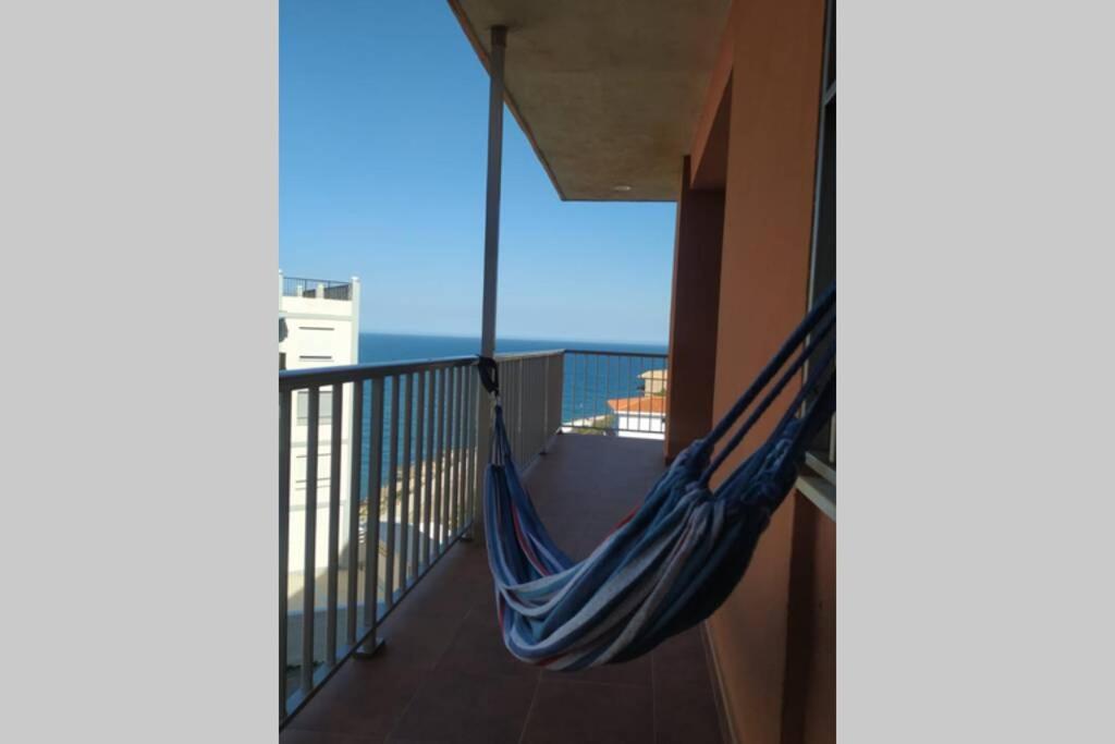 Un balcón o terraza en Cullera - Naturaleza, mar y vistas aquí , en el Faro