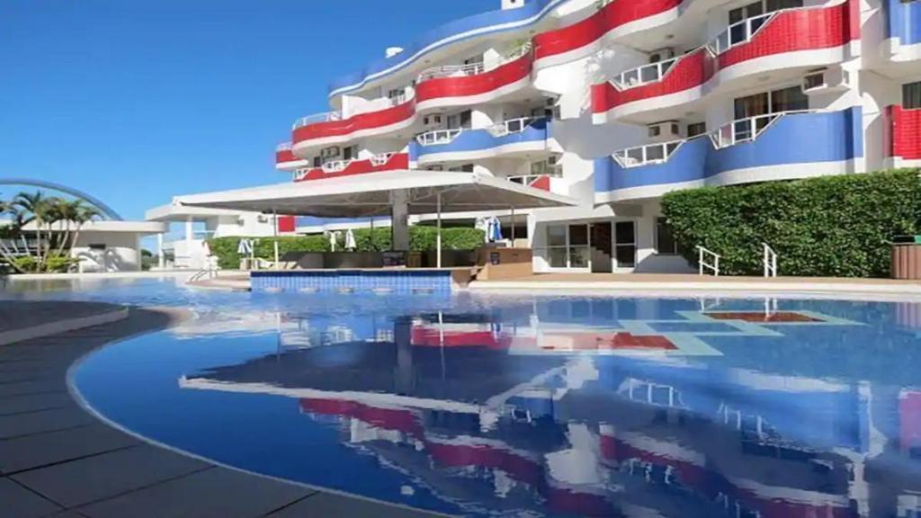  Apartamento amplo em Ingleses frente para o mar!!!