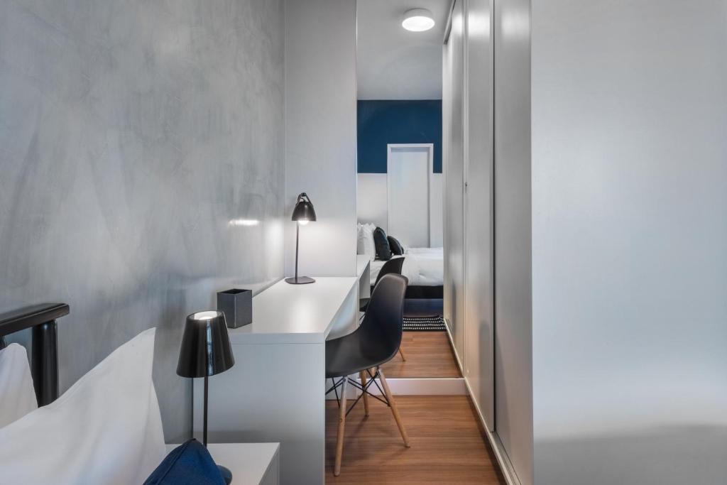  Apartamento luxuoso com vaga e ótima localização - Vila Olímpia