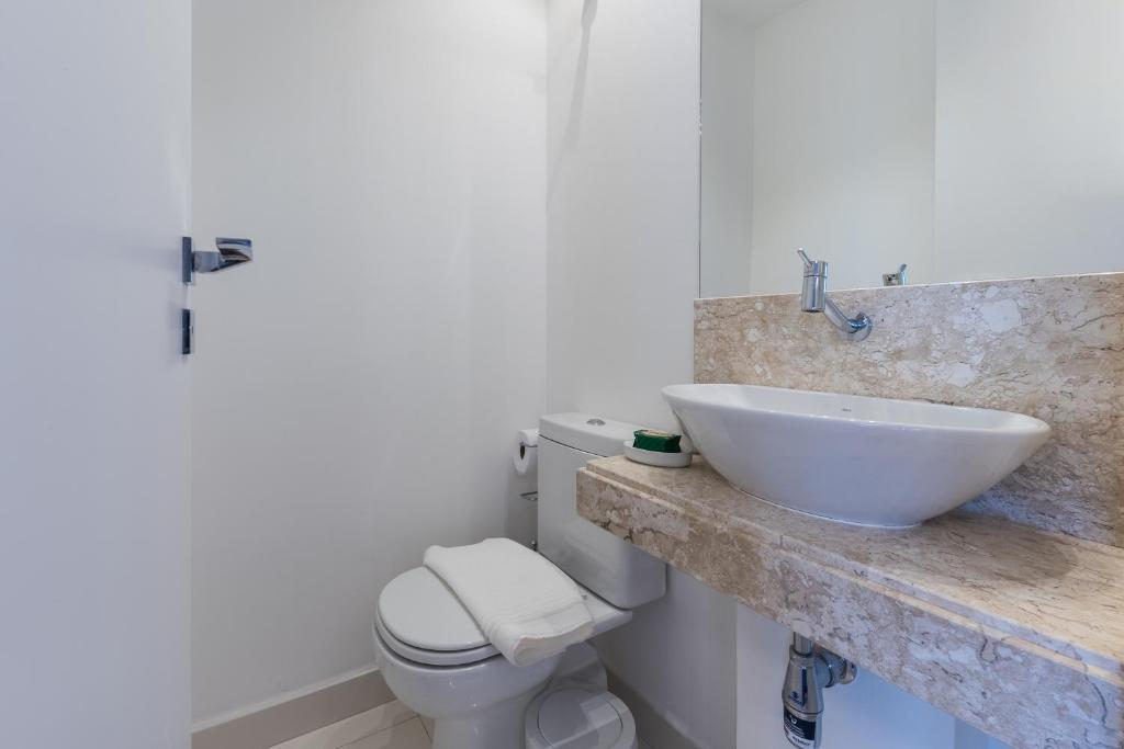  Apartamento luxuoso com vaga e ótima localização - Vila Olímpia