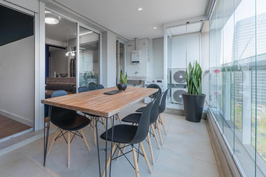  Apartamento luxuoso com vaga e ótima localização - Vila Olímpia