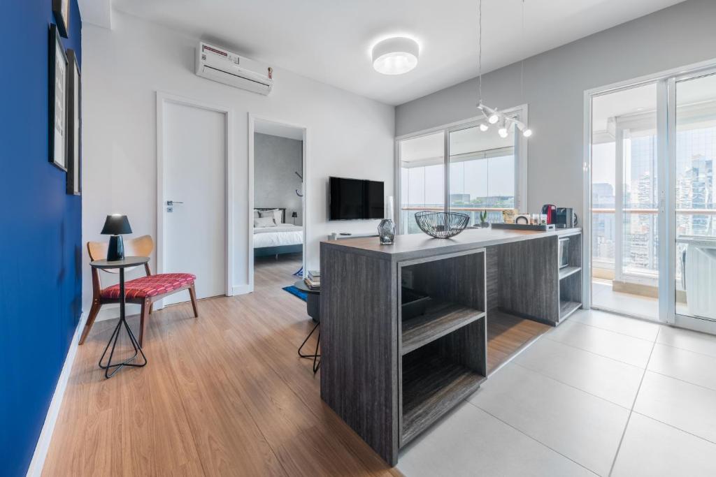  Apartamento completo com vista incrível - Vila Olímpia