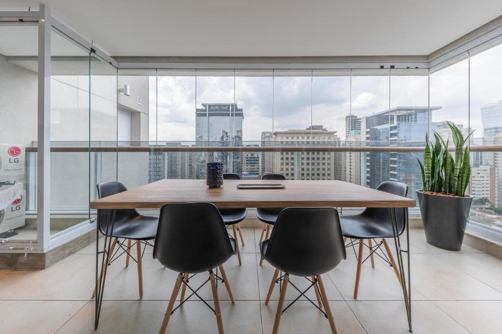  Apartamento com garagem e vista maravilhosa - Vila Olímpia