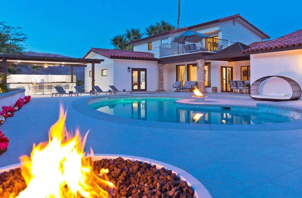 Big Horn Desert Estate Luxury Smarthome - Amazing Pool & Game Room!, Palm  Desert – Updated 2023 Prices