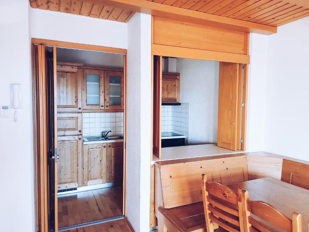 Kuchyň nebo kuchyňský kout v ubytování Pohorje Village Wellbeing Resort - Forest Apartments Videc