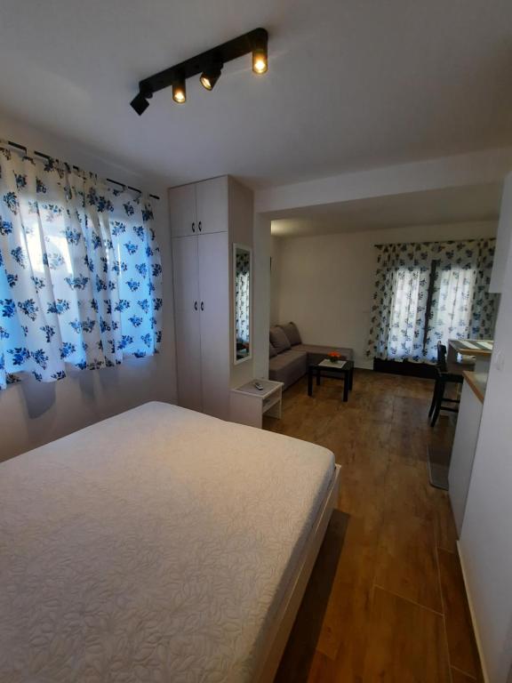 Postel nebo postele na pokoji v ubytování Manda Ljubetić