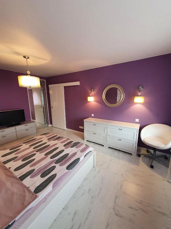 Люкс апартаменты КакДома на Декабристов - отзывы и видео