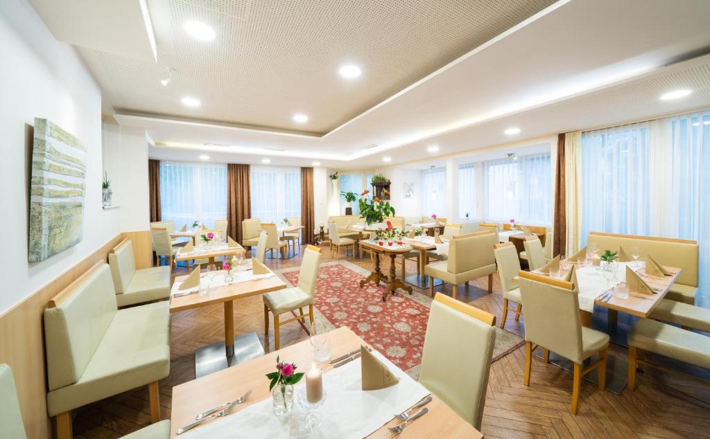 Posezení v ubytování Hotel-Restaurant Gollner