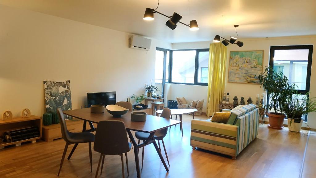 Posezení v ubytování Baratero Club Apartments Private Parking EV points